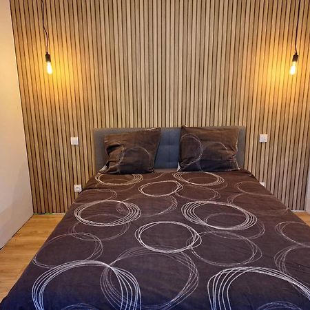 Bed and Breakfast Le Jardin Des Hirondelles Blanzaguet-Saint-Cybard Exterior foto