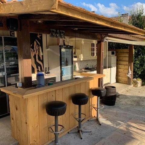 Bed and Breakfast Le Jardin Des Hirondelles Blanzaguet-Saint-Cybard Exterior foto